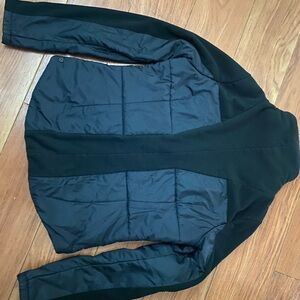 Size 8 lululemon jacket, really great condition.